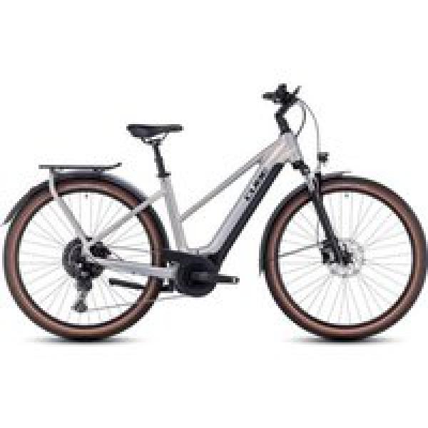 cube touring hybrid pro 500 trapeze elektrische hybride fiets shimano deore 11s 500 wh 700 mm pearly silver 2023