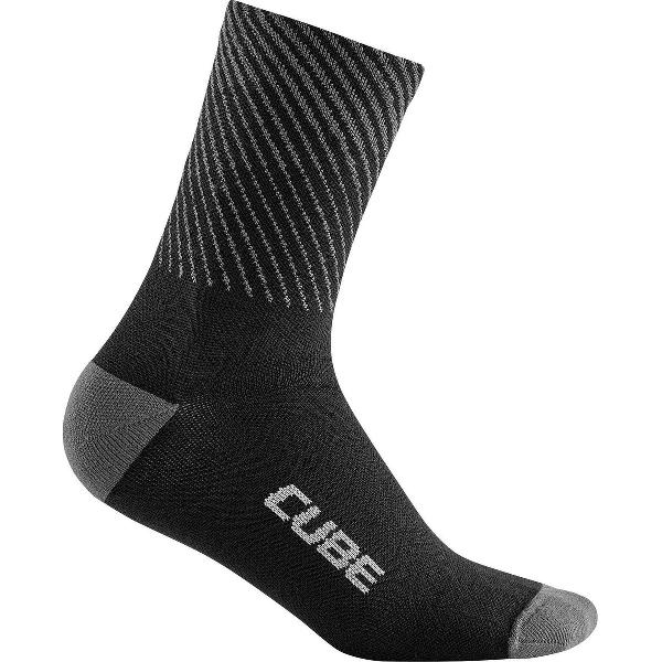 CUBE Fietssokken High Cut Be Warm - Sportsokken - Thermosokken - Ergonomische pasvorm - Zwart/Grijs - Maat 40-43